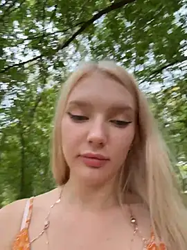 AmmyInPublic Live XXX-Chat