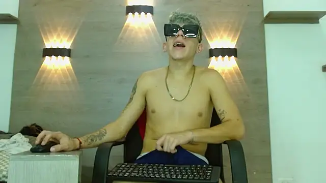 Gaeliitto Live XXX Chat