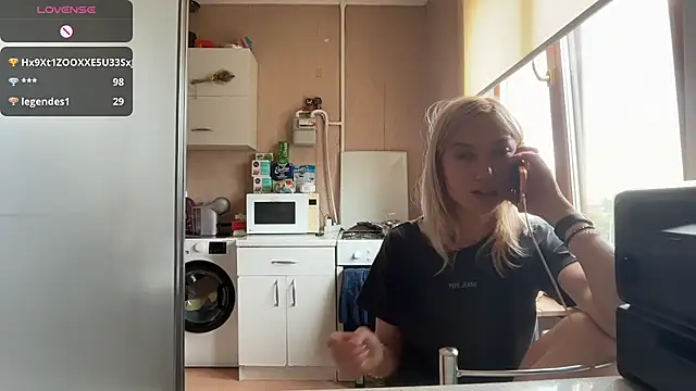 AngelJeni Chat XXX live