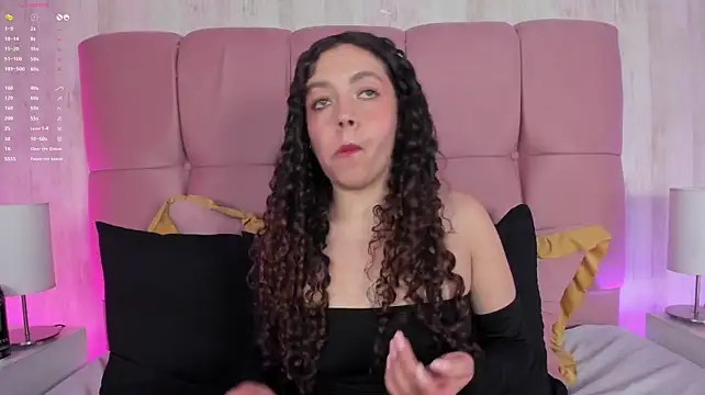 Ruby_diamonds Chat XXX live