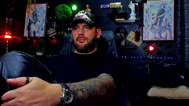 LexHardy XXX чат на живо