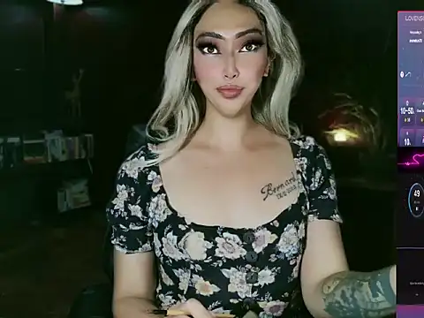 Онлайн чат XXX prettybushy