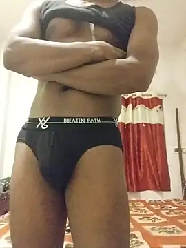 Czat XXX na żywo – Boysuroj69