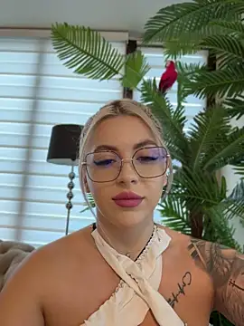 Chat XXX ao vivo de IveySin