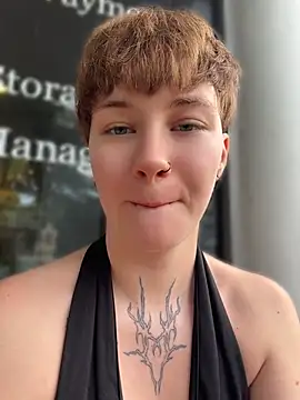 IceMur Live XXX-Chat