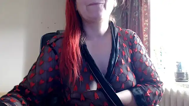 NymphoQueenn's Live XXX Chat
