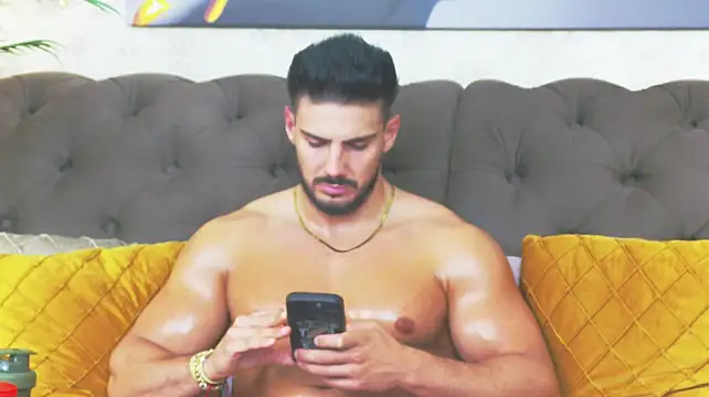 DustinKeentn Live XXX chat