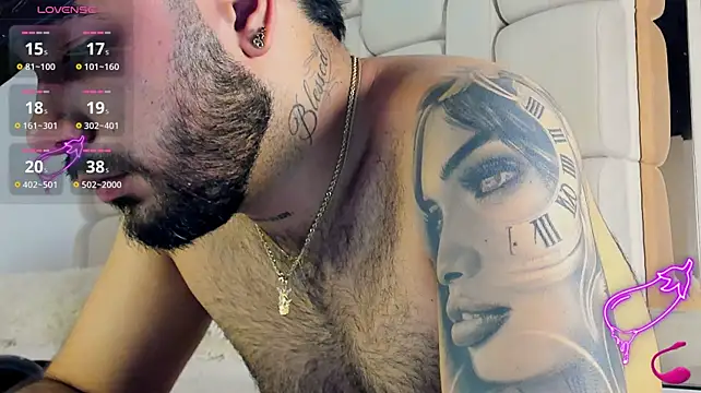 XXX chat uživo modela Jampool19