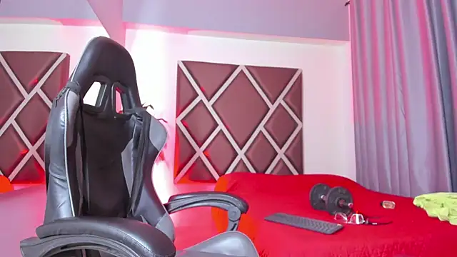 Czat XXX na żywo – Axel_Royce