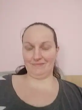 BustyLadyAlma Live XXX-chat