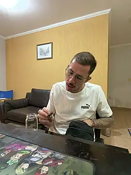 MeladoDiMel's Live XXX Chat