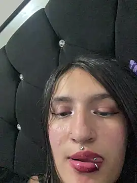 SUSI_ROJAS_19's Live XXX Chat