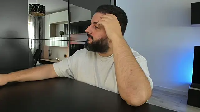 DravenPeak Chat XXX in diretta