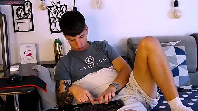 ThomasEdisonn – Naživo XXX chat