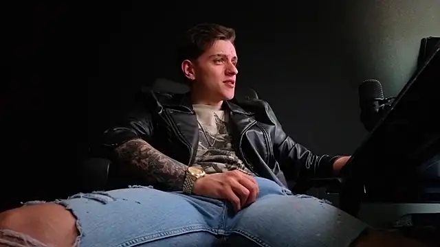 Czat XXX na żywo – FelixStarkk