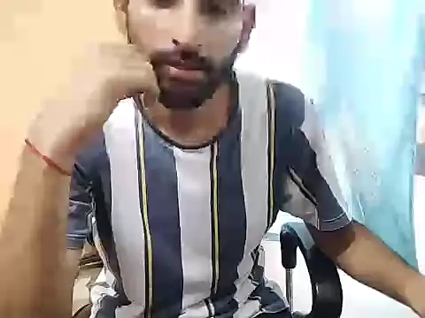 Chat +18 de bigcockboy1121 ao vivo