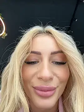 AngieShae 라이브 XXX 채팅