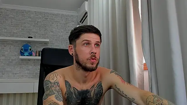 JonahShaw: вебкам-шоу
