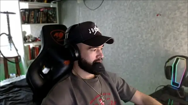 Chat XXX en directo de _Serious_Man