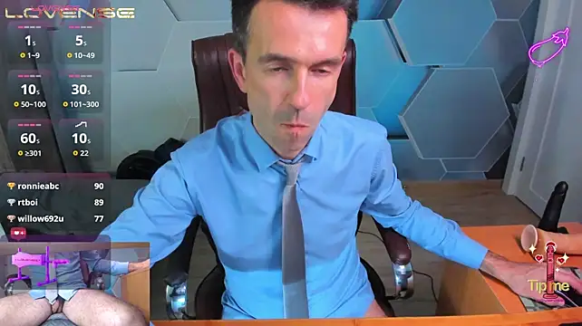 Chat +18 de SteveTiger ao vivo