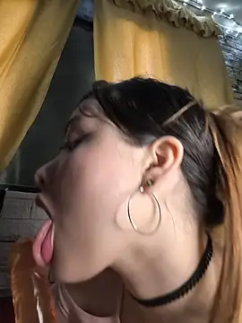 XXX chat uživo modela WanOn3Fanny