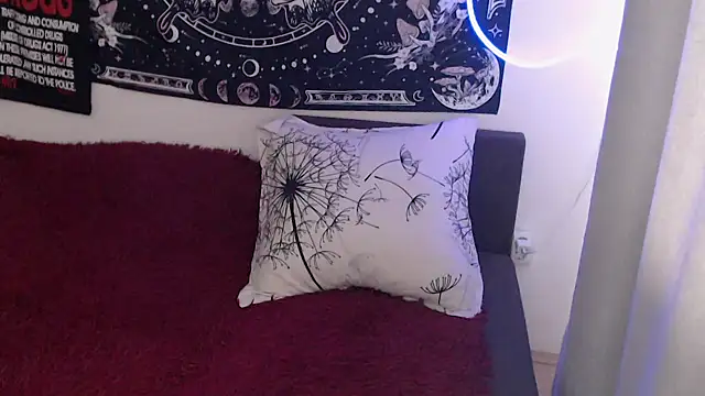 AlienforTwenty Live XXX-Chat