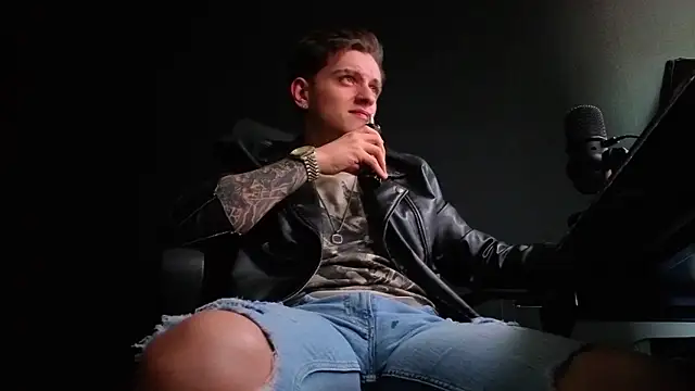 FelixStarkk 라이브 XXX 채팅