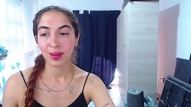 Онлайн чат XXX MariamGray1