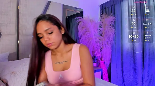 CarolineFyre's Live XXX Chat