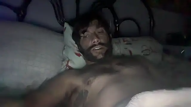 XXX chat uživo modela TrndSettr