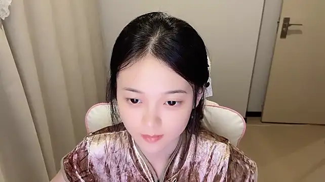 max688 Live XXX Chat