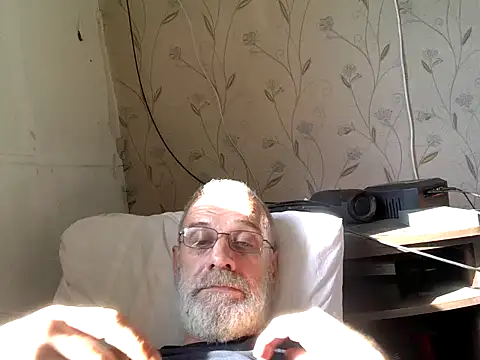 Онлайн чат XXX OlunaLana