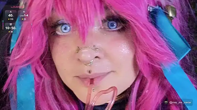 Mee-Meow's Live XXX Chat