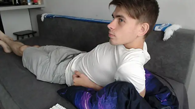 Student_Oliver Adlı Modelin Canlı XXX Sohbeti
