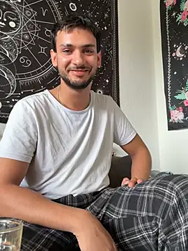Gipsyboysteve Chat XXX in diretta