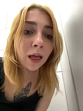 Sunny___Bunny – Live XXX-chat
