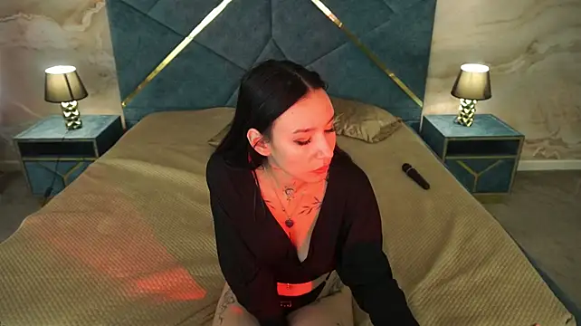 Czat XXX na żywo – NikkiGoldSide