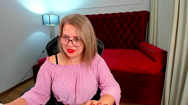 AdeleRavelle – Live XXX-chat
