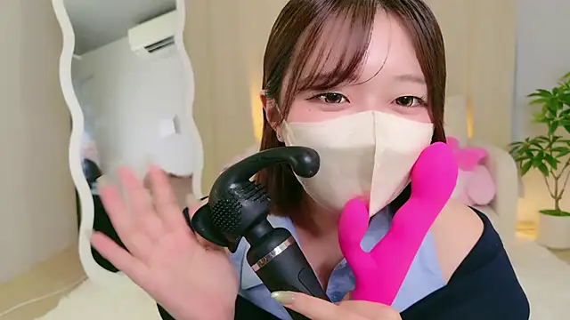 Saki_chanF's Live XXX Chat