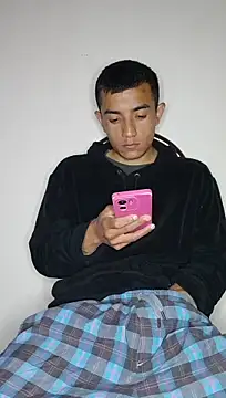 Chat XXX en directo de Thick_Cock