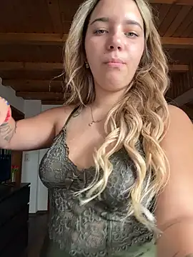 Naomi-Klein 라이브 XXX 채팅