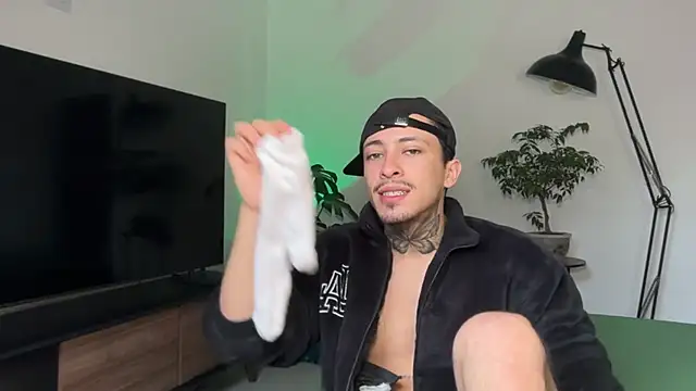 Chat XXX en directo de Noah_and_Steven