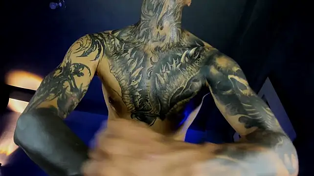 Travisttanner28's Live XXX Chat