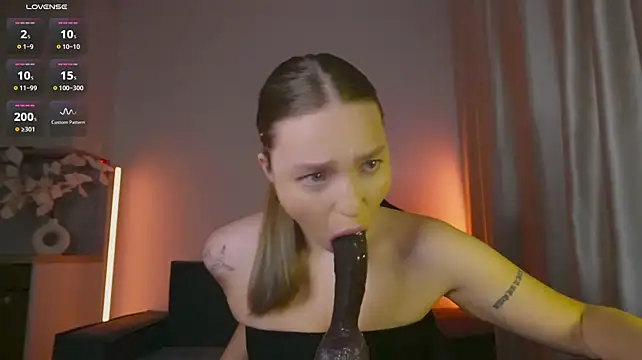 violla_sinzz XXX чат на живо