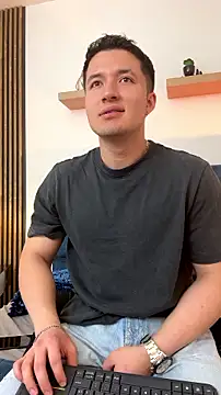 צ'אט XXX בשידור חי של Alexander_Connor