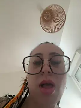 queenlo_xxx Webcam show
