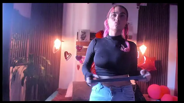 Lucy_carter Adlı Modelin Canlı XXX Sohbeti