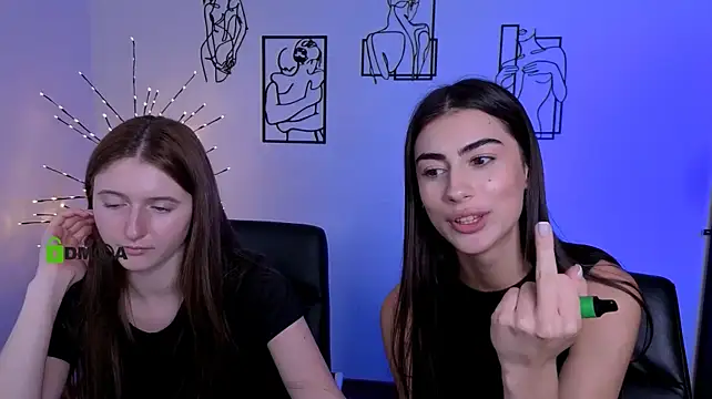 XXX chat uživo modela nekky_mouse