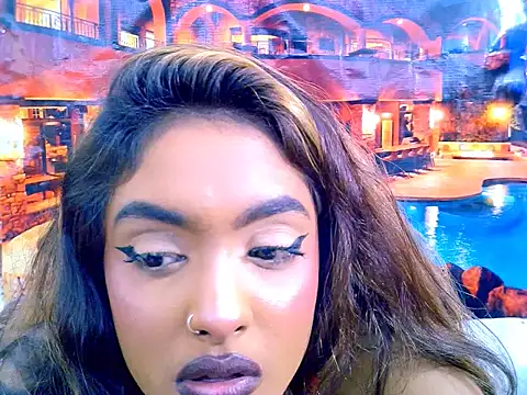 IndianPretty14u2Luv's Live XXX Chat