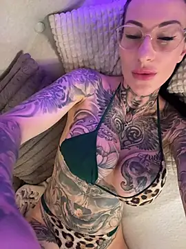 MeganWitch Live XXX-Chat